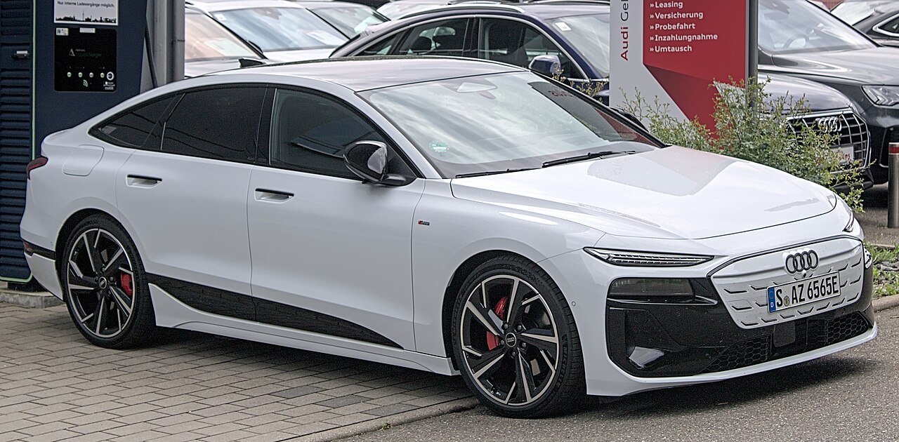 Audi A6 e-tron 2024