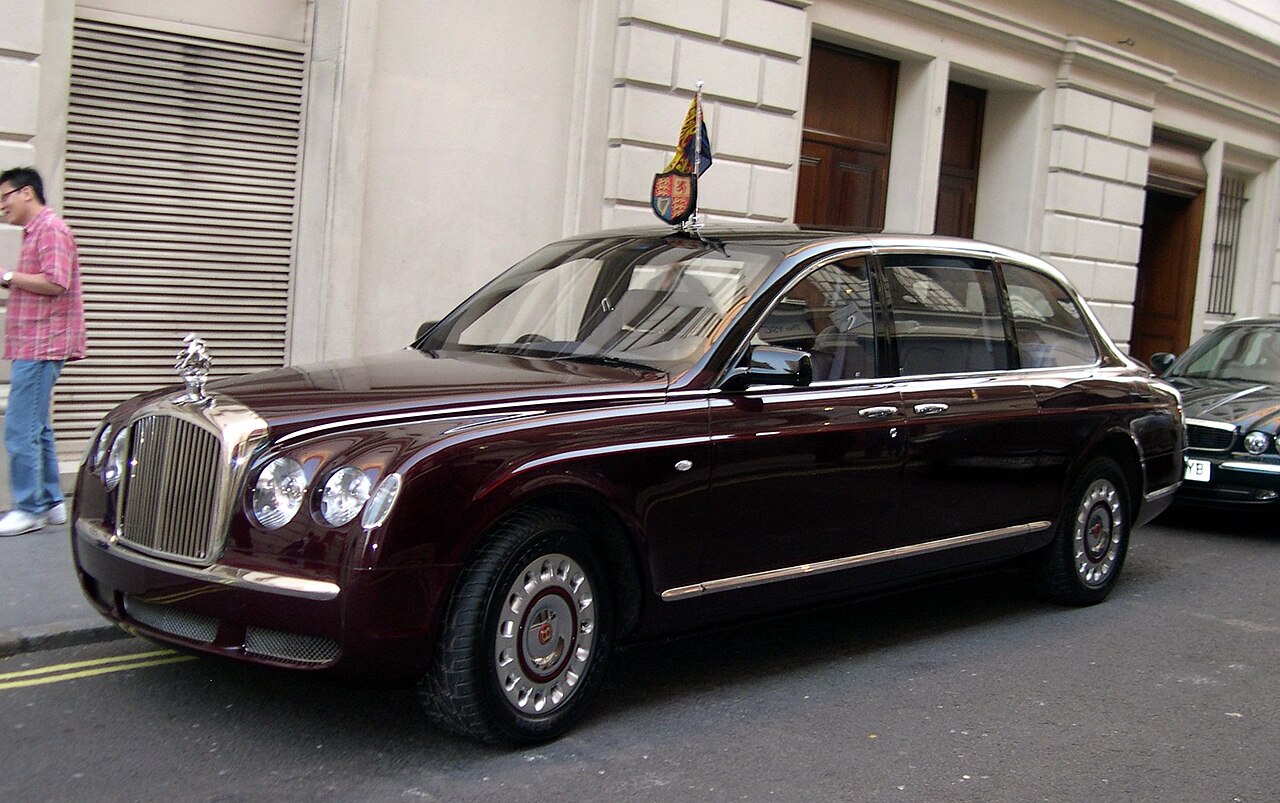 Bentley State Limousine 2002