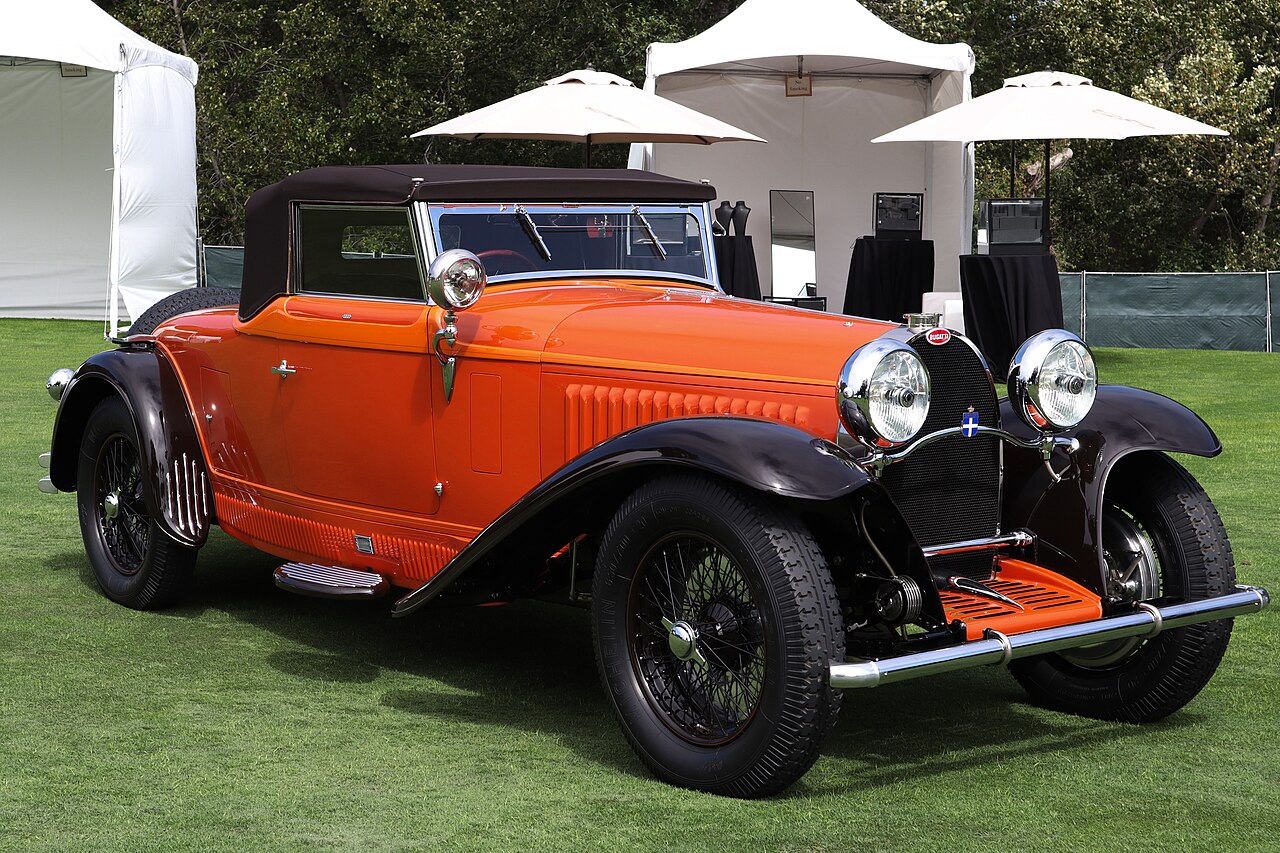 Bugatti type 46 cabriolet (French language) 1929