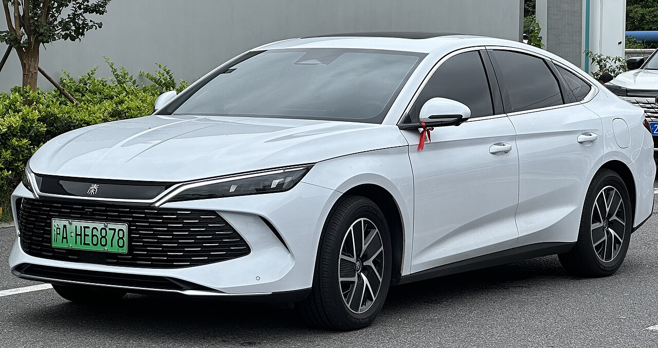 BYD Qin L DM-i 2024
