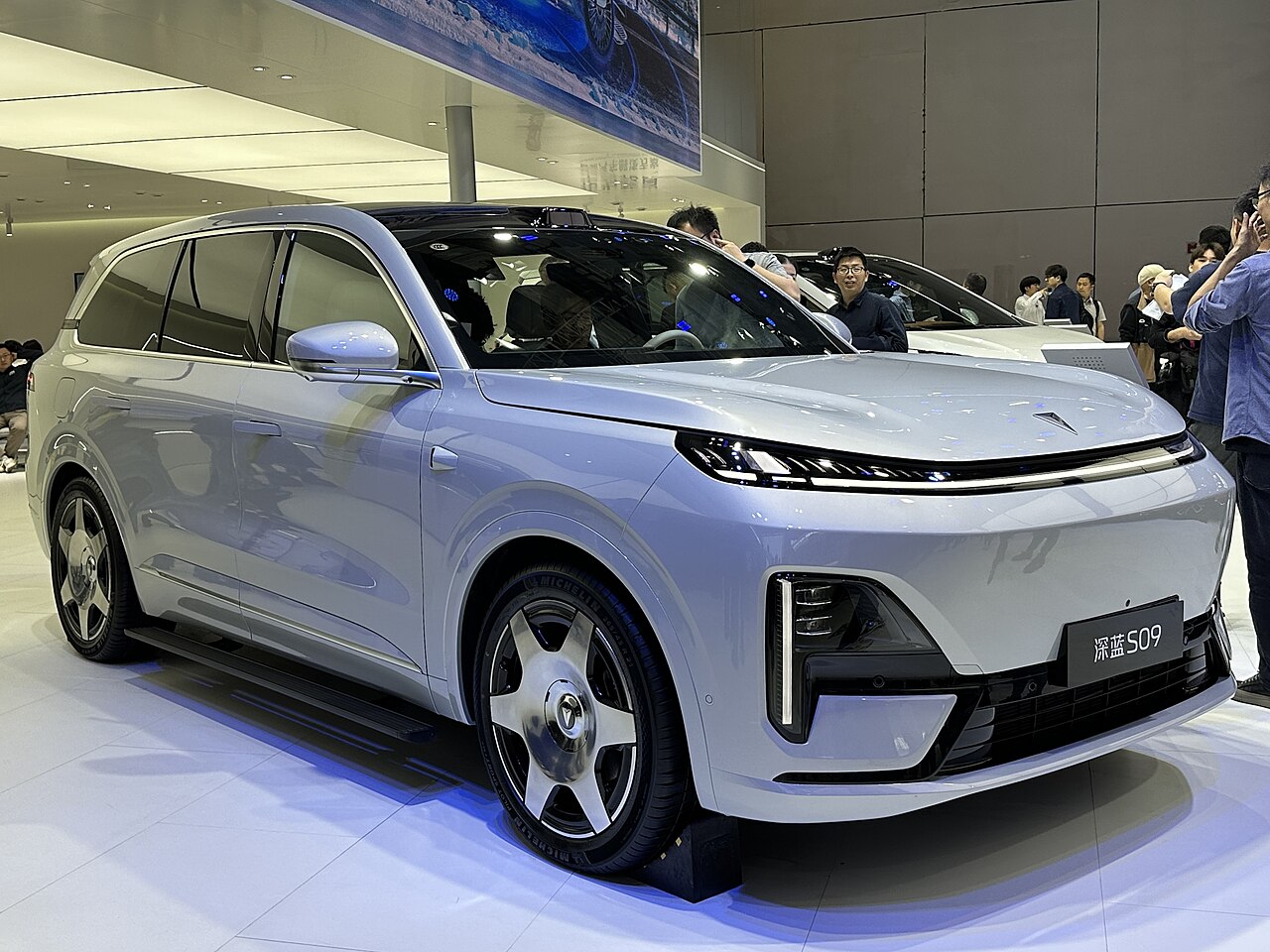 Changan Automobile Deepal S09 2025