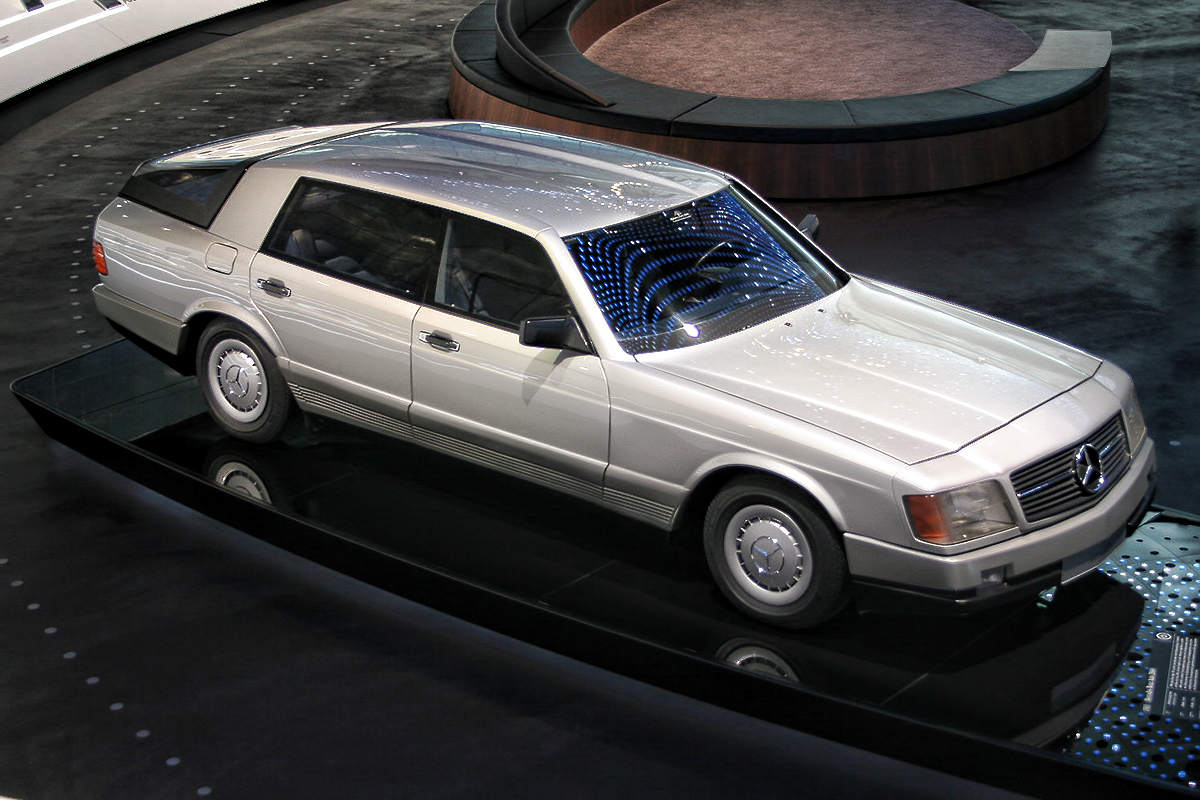Daimler-Benz Mercedes-Benz Auto 2000 1981
