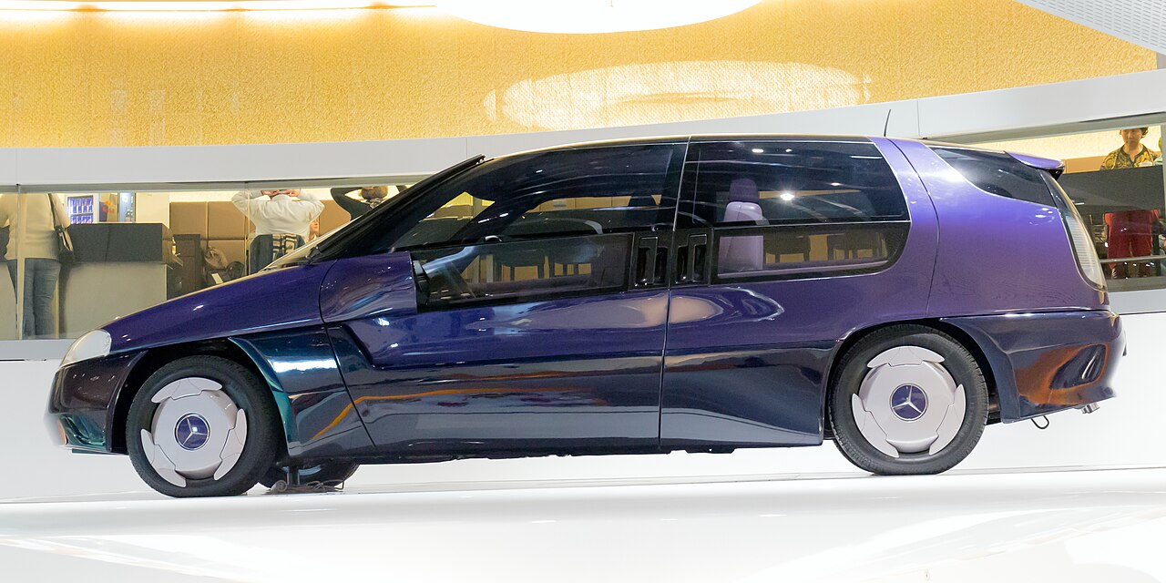 Daimler-Benz Mercedes-Benz F100 1991