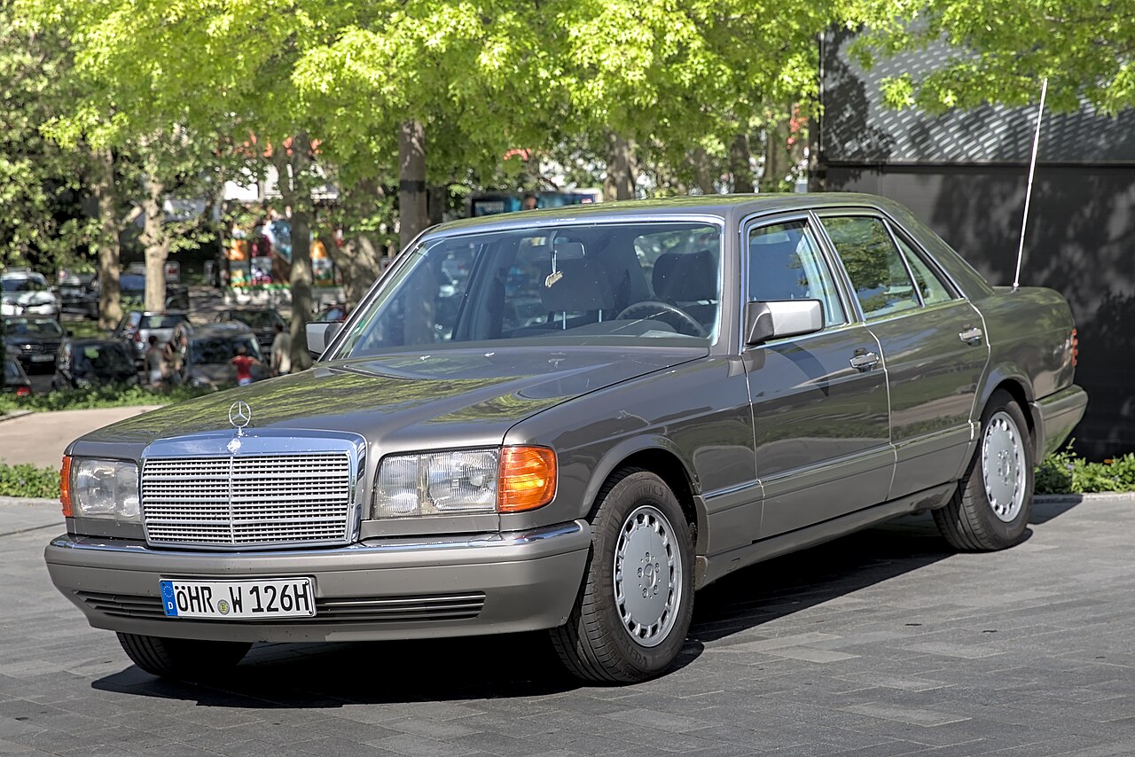 Daimler-Benz Mercedes-Benz W126 1979