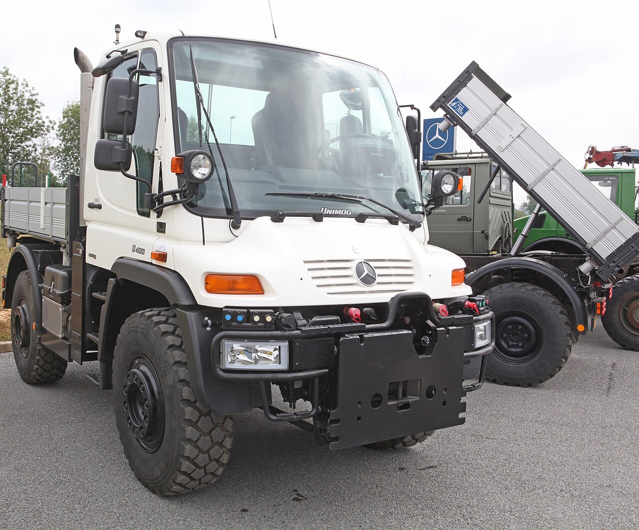Daimler Truck Unimog 405 2000
