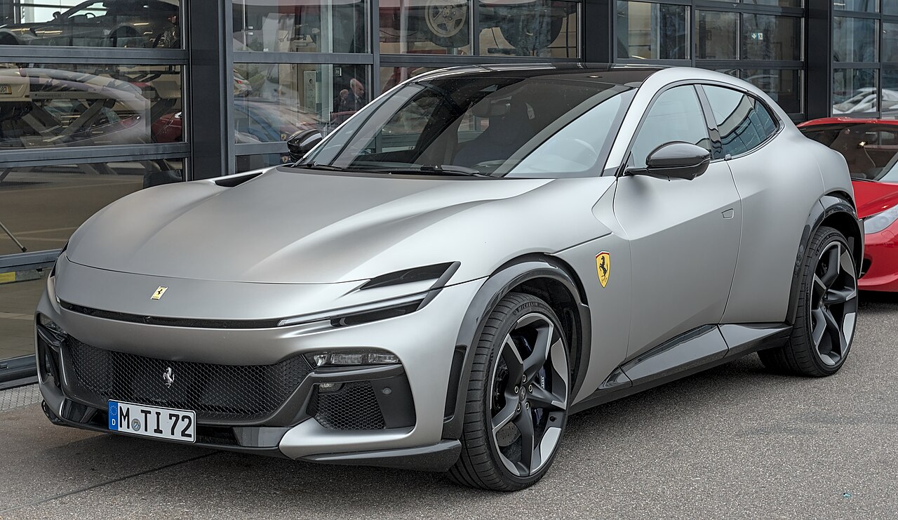Ferrari Purosangue 2022