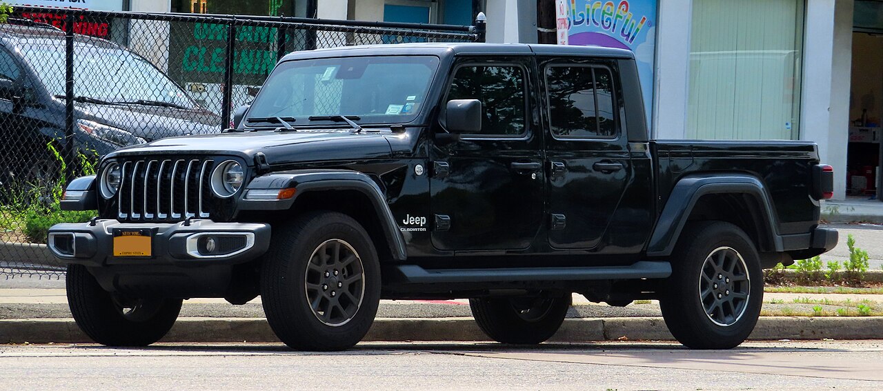 Fiat Chrysler Automobiles Jeep Gladiator 2005