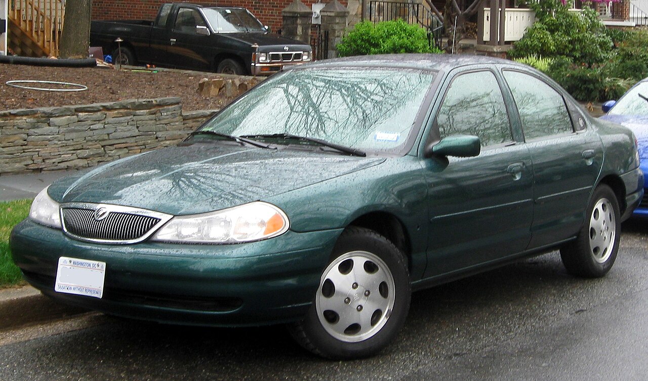 Ford Motor Company Mercury Mystique 1995