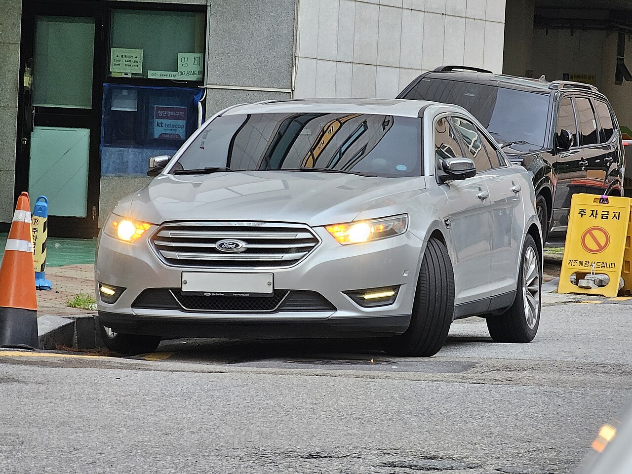 Ford Taurus 1986