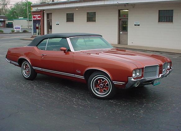 General Motors Oldsmobile Cutlass 1961