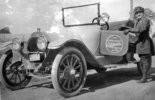 General Motors Oldsmobile Model 43 1915