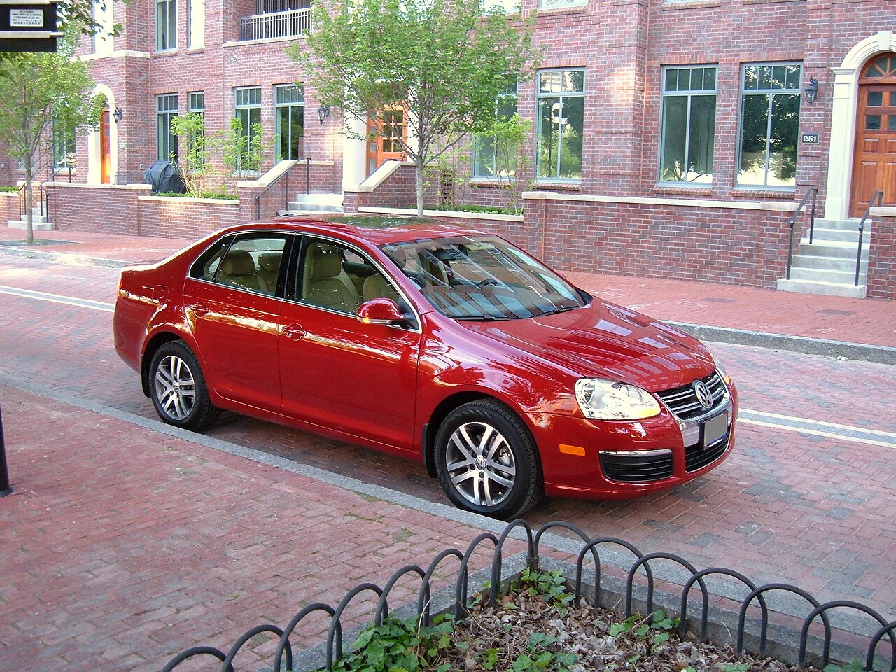 Grupo Volkswagen Volkswagen Jetta V 2005