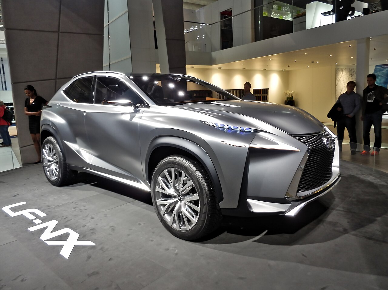 Lexus LF-NX 2013