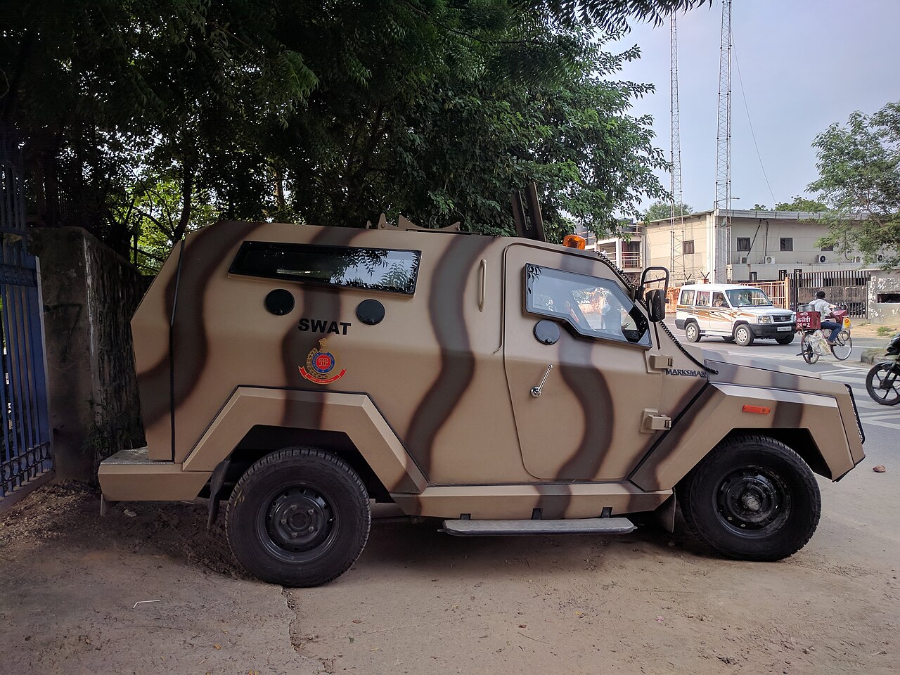 Mahindra Marksman 2006