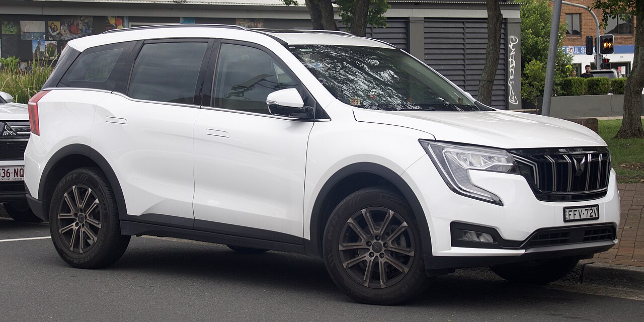 Mahindra XUV700 2021