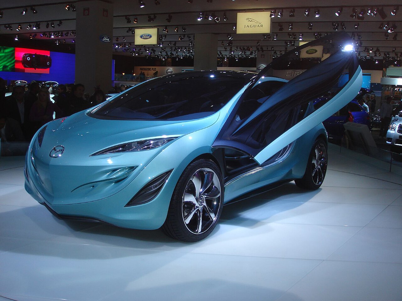 Mazda Kiyora 2005