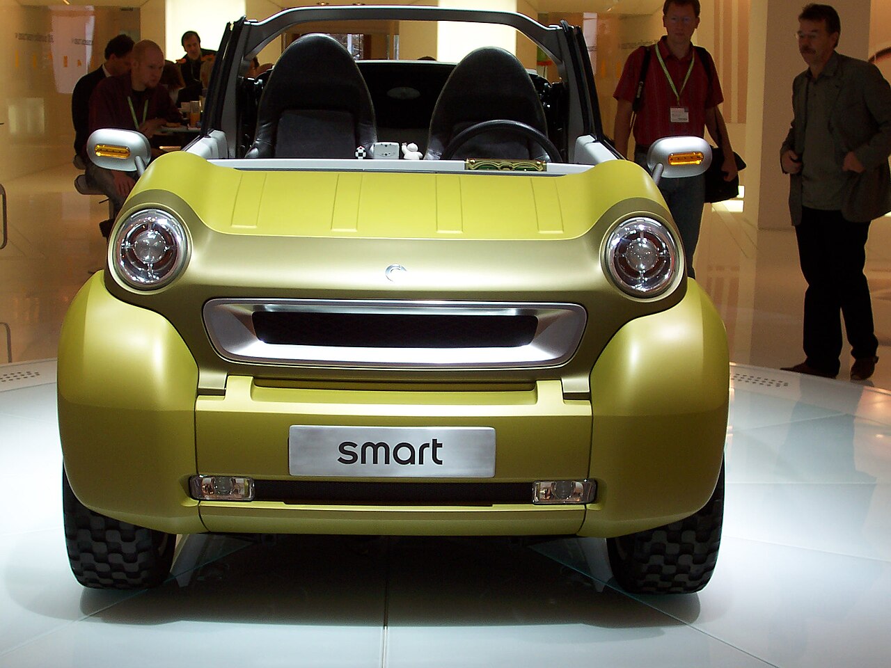 Mercedes-Benz Group Smart Crosstown 2005