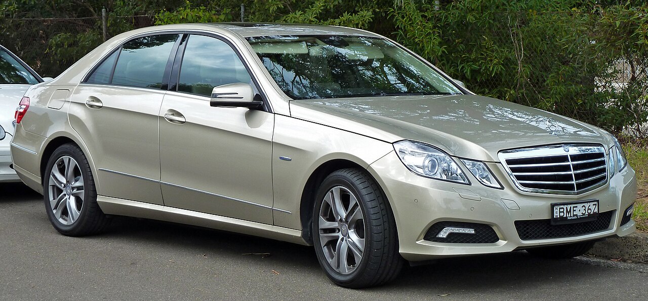 Mercedes-Benz W212 2009