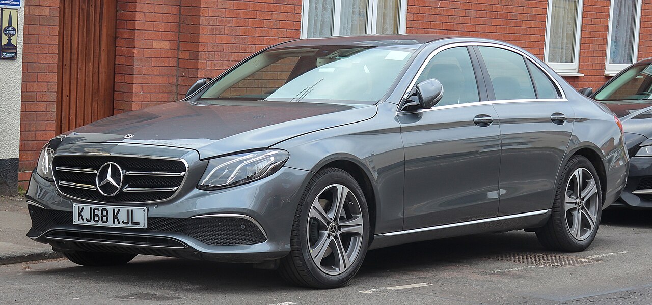 Mercedes-Benz W213 2016