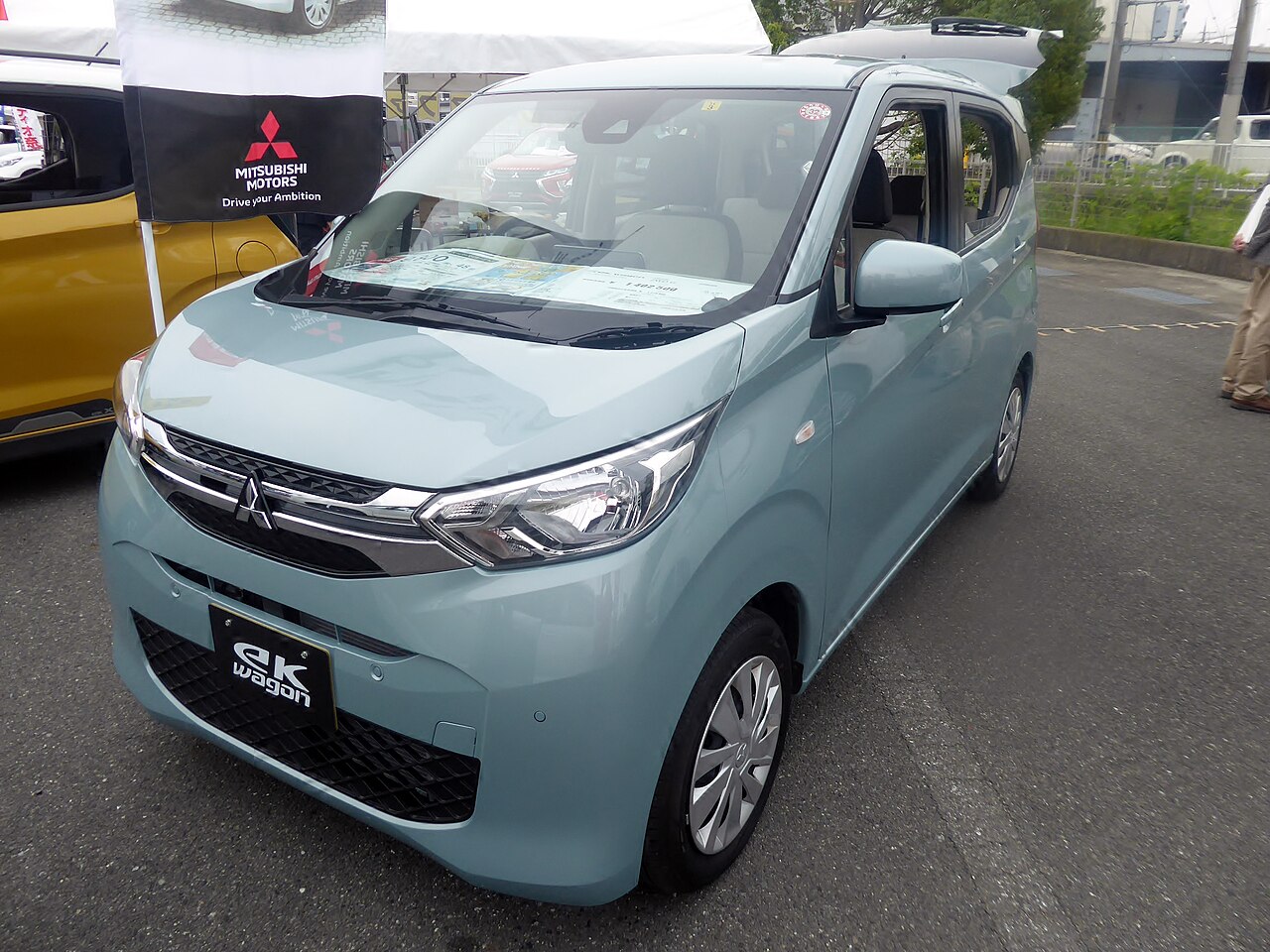 Mitsubishi eK 2001