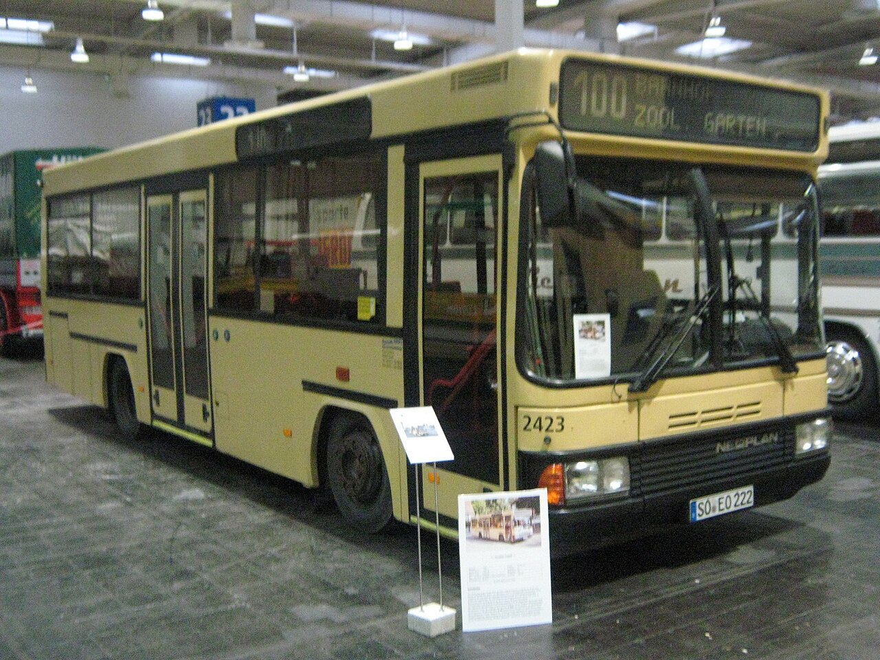 Neoplan N407 1983