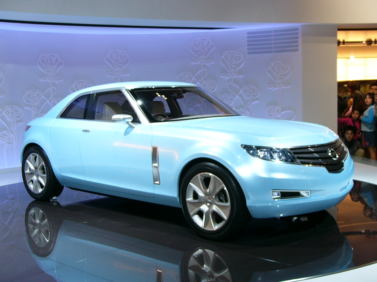 Nissan Foria 2005