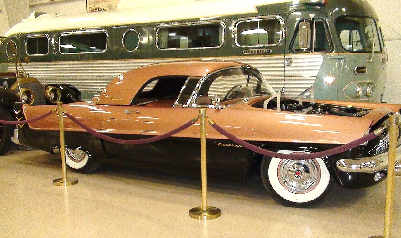 Packard Panther 1952