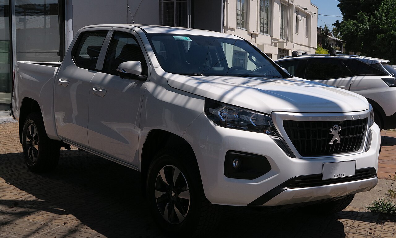Peugeot Landtrek 2020