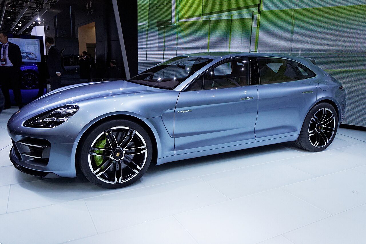 Porsche Panamera Sport Turismo e-hybrid concept 2012