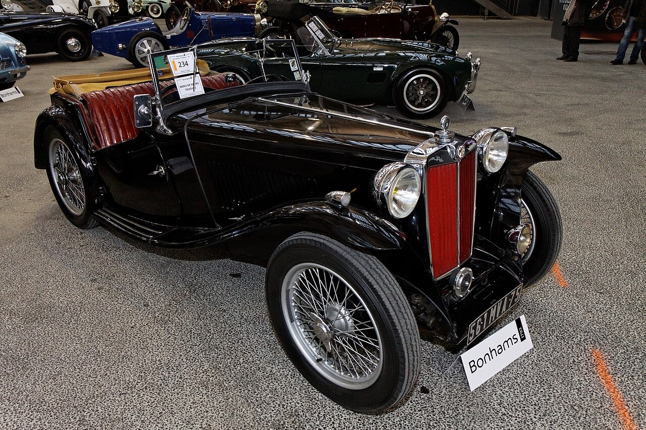 Q36018 MG TC 1945