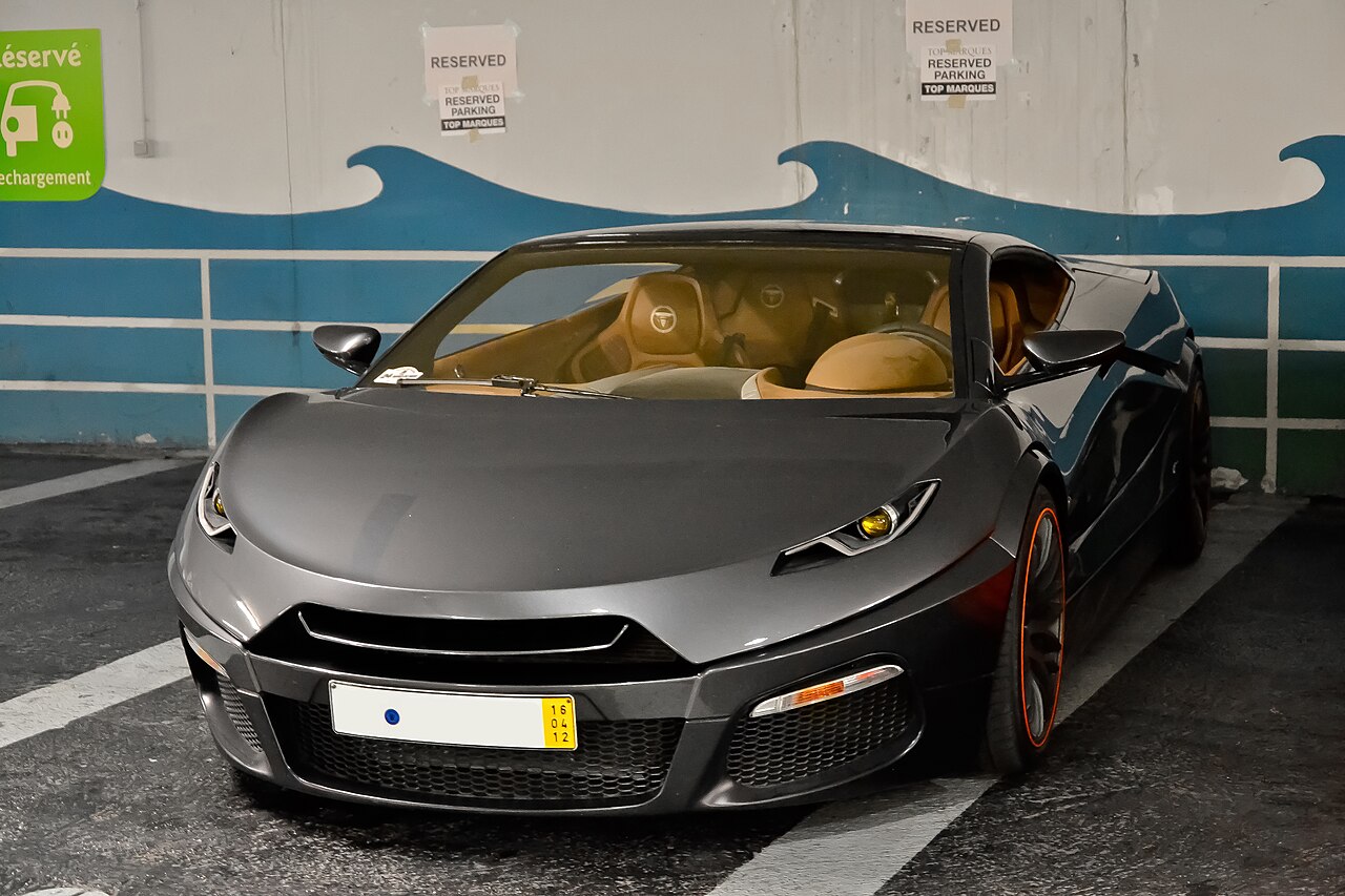 Savage Rivale Roadyacht GTS 2012