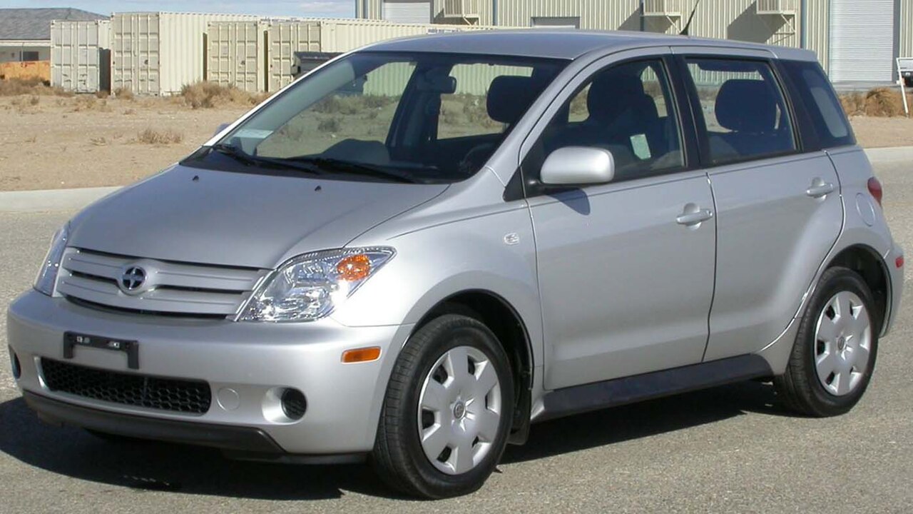 Toyota Scion xA 2004