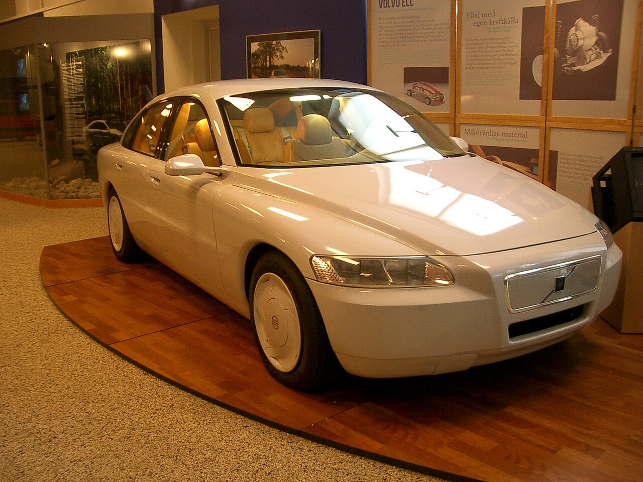 Volvo ECC 1992