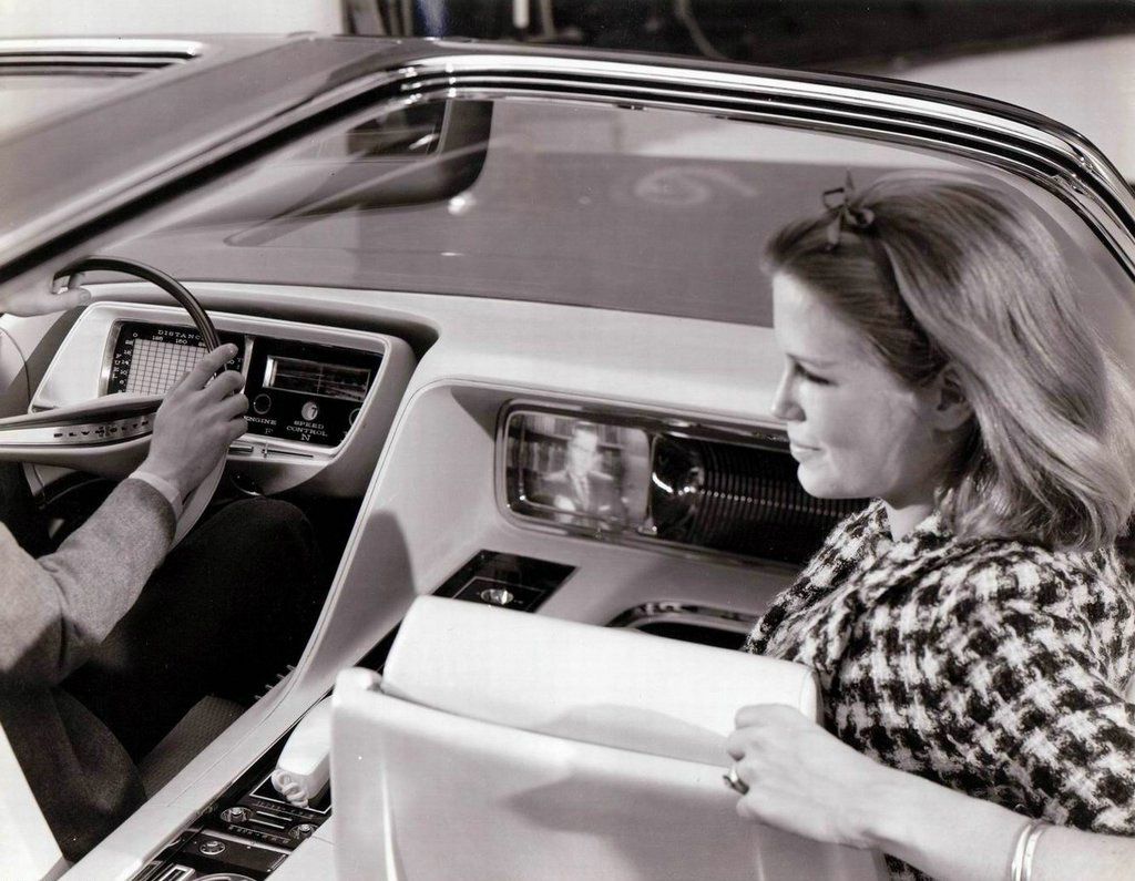 1965_Plymouth_Fury_VIP_Showcar_interior_04