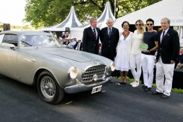 1273580_300award-presentationslider