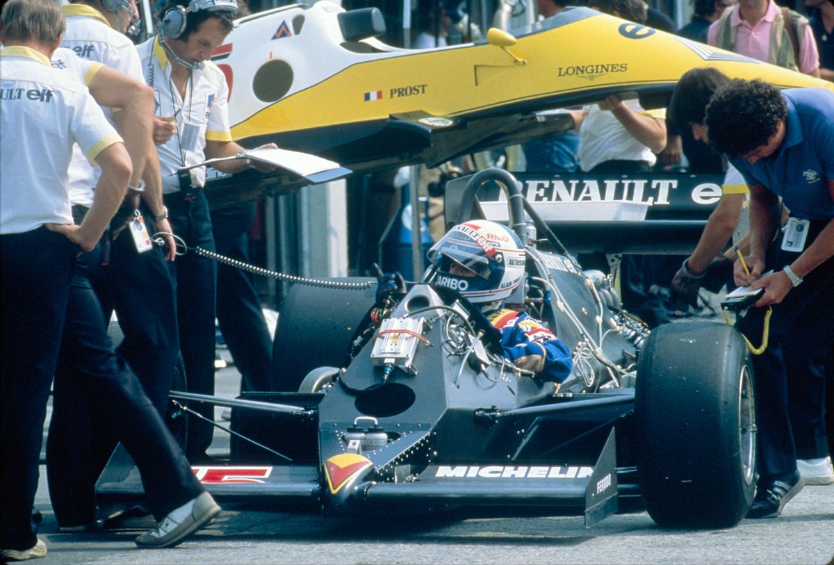 1388900_Renault RE40 and Alain Prost - 1983 (14)