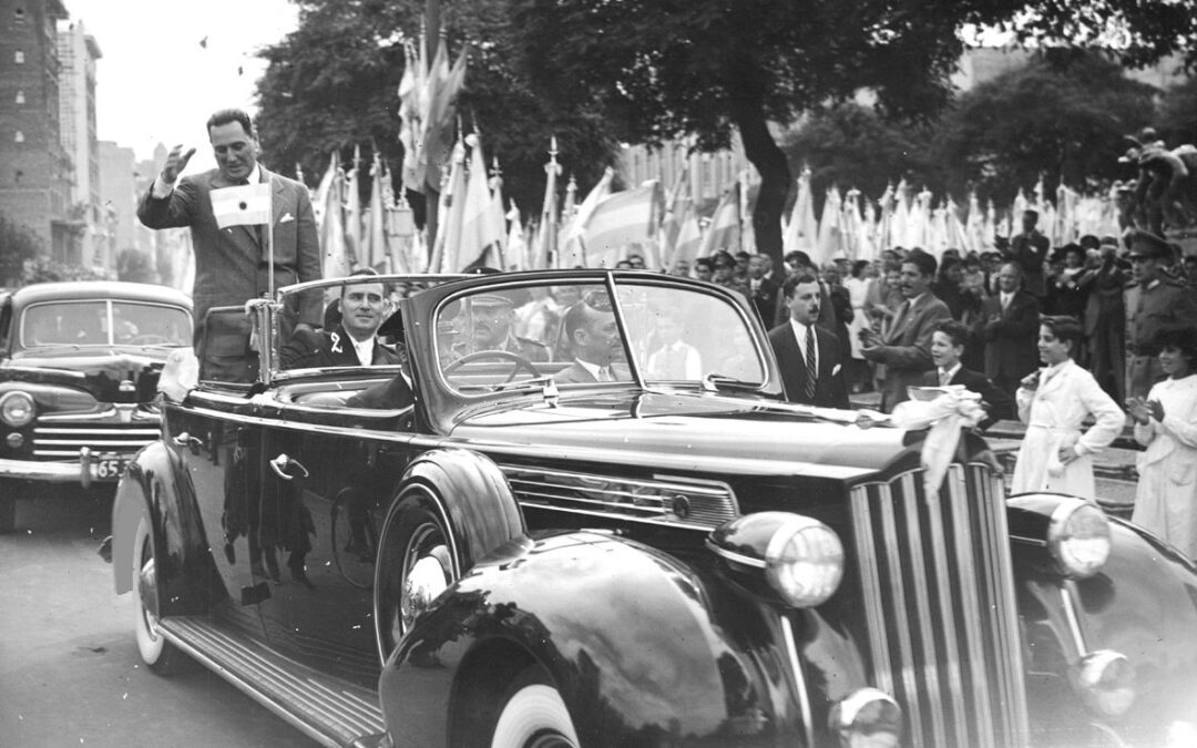El Packard presidencial argentino sale a remate