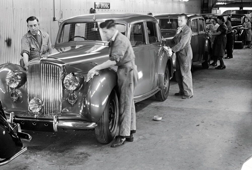 Bentley cumplió 75 años produciendo en Crewe